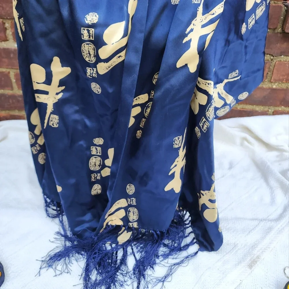 Vintage Asian silk fringed‎ scarf/ shawl